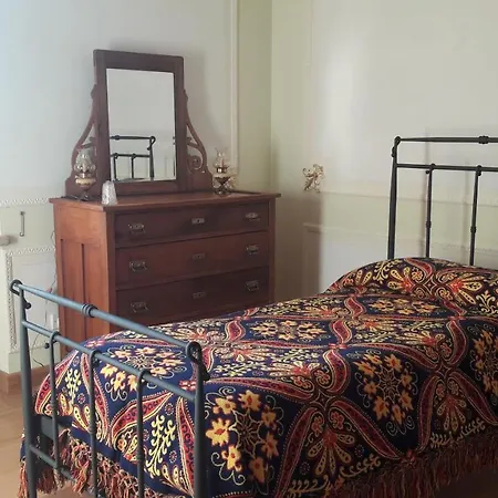 Lodge De Beata Veroli